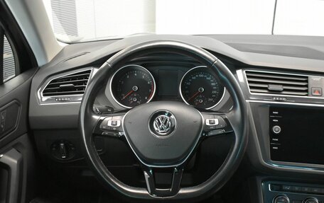 Volkswagen Tiguan II, 2019 год, 1 990 000 рублей, 8 фотография