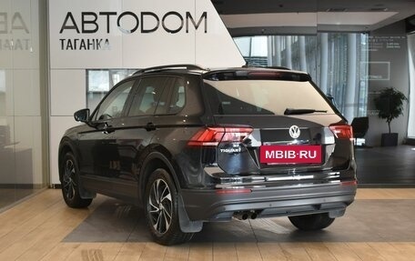 Volkswagen Tiguan II, 2019 год, 1 990 000 рублей, 5 фотография