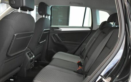Volkswagen Tiguan II, 2019 год, 1 990 000 рублей, 19 фотография