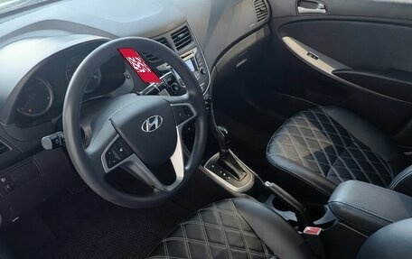 Hyundai Solaris II рестайлинг, 2015 год, 1 099 000 рублей, 7 фотография