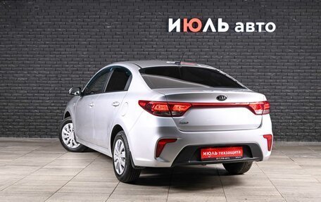 KIA Rio IV, 2017 год, 1 387 000 рублей, 6 фотография