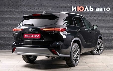 Toyota Highlander, 2026 год, 5 460 000 рублей, 5 фотография