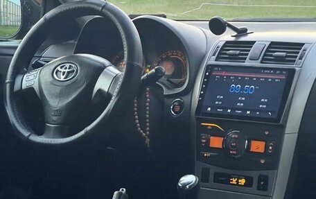 Toyota Corolla, 2008 год, 600 000 рублей, 11 фотография