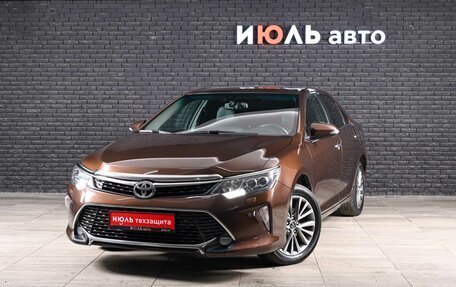 Toyota Camry, 2017 год, 2 450 000 рублей, 2 фотография