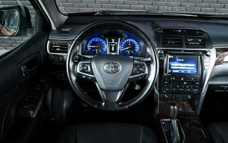Toyota Camry, 2017 год, 2 450 000 рублей, 12 фотография