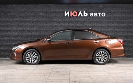 Toyota Camry, 2017 год, 2 450 000 рублей, 8 фотография