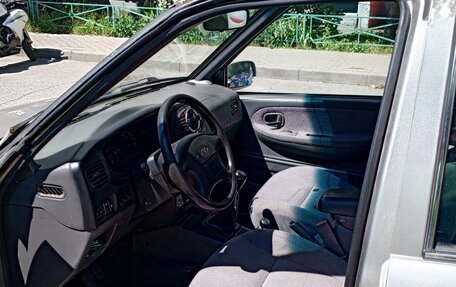 KIA Sportage IV рестайлинг, 2006 год, 270 000 рублей, 10 фотография
