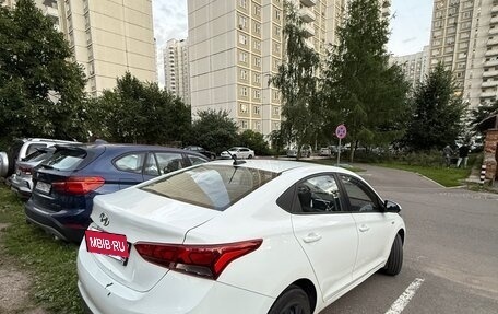 Hyundai Solaris II рестайлинг, 2018 год, 930 000 рублей, 8 фотография