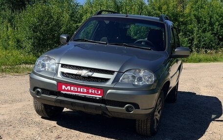 Chevrolet Niva I рестайлинг, 2014 год, 399 999 рублей, 3 фотография