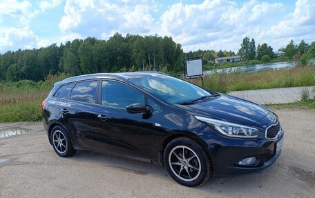 KIA cee'd III, 2014 год, 900 000 рублей, 2 фотография