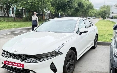 KIA K5, 2021 год, 2 500 000 рублей, 12 фотография