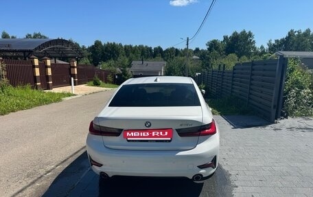 BMW 3 серия, 2021 год, 3 050 000 рублей, 10 фотография