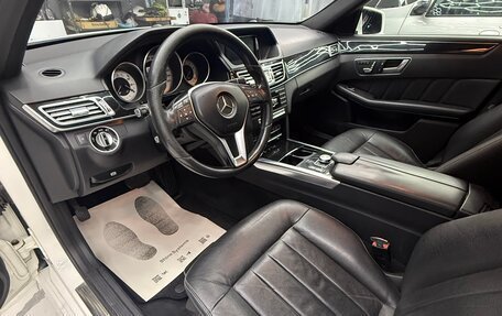 Mercedes-Benz E-Класс, 2013 год, 2 300 000 рублей, 10 фотография