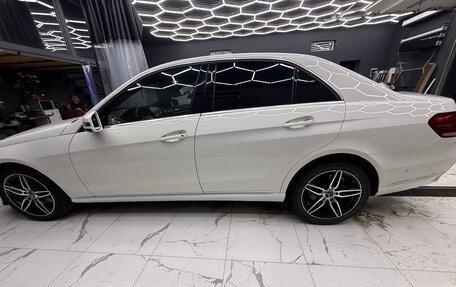Mercedes-Benz E-Класс, 2013 год, 2 300 000 рублей, 5 фотография