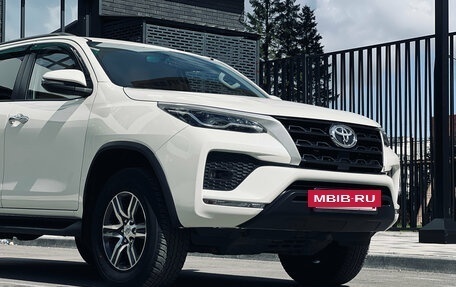 Toyota Fortuner II, 2022 год, 4 100 000 рублей, 2 фотография