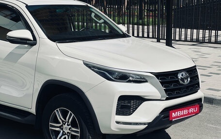 Toyota Fortuner II, 2022 год, 4 100 000 рублей, 3 фотография