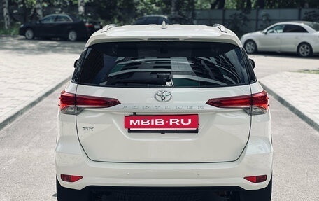 Toyota Fortuner II, 2022 год, 4 100 000 рублей, 18 фотография