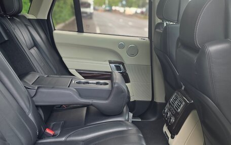 Land Rover Range Rover IV рестайлинг, 2015 год, 5 700 000 рублей, 7 фотография