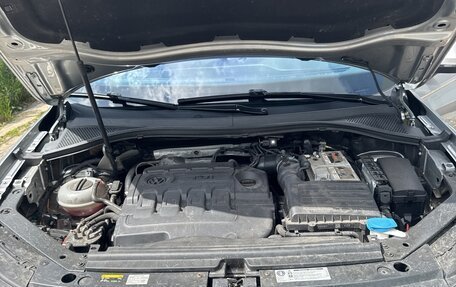 Volkswagen Tiguan II, 2017 год, 2 150 000 рублей, 6 фотография