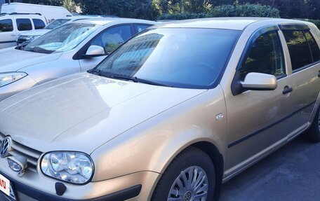 Volkswagen Golf IV, 2003 год, 550 000 рублей, 2 фотография