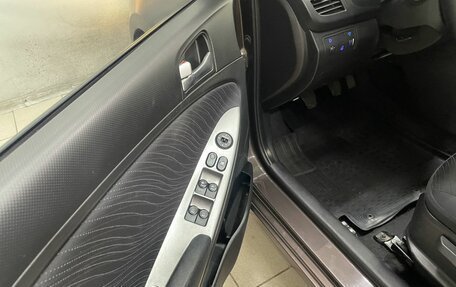Hyundai Solaris II рестайлинг, 2016 год, 1 019 000 рублей, 16 фотография