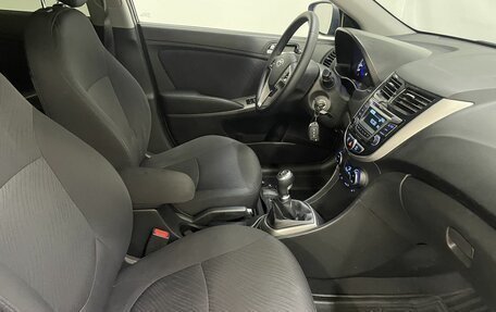 Hyundai Solaris II рестайлинг, 2016 год, 1 019 000 рублей, 18 фотография