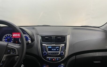 Hyundai Solaris II рестайлинг, 2016 год, 1 019 000 рублей, 14 фотография