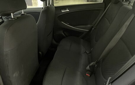Hyundai Solaris II рестайлинг, 2016 год, 1 019 000 рублей, 20 фотография