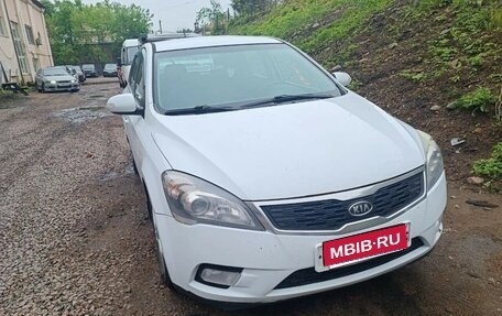 KIA cee'd I рестайлинг, 2011 год, 580 000 рублей, 1 фотография