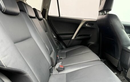 Toyota RAV4, 2017 год, 1 937 000 рублей, 11 фотография