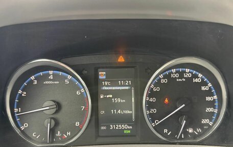 Toyota RAV4, 2017 год, 1 937 000 рублей, 13 фотография