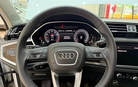 Audi Q3, 2023 год, 2 950 000 рублей, 13 фотография