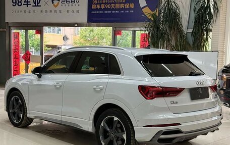 Audi Q3, 2023 год, 2 950 000 рублей, 7 фотография