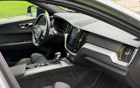 Volvo XC60 II, 2019 год, 3 490 000 рублей, 10 фотография