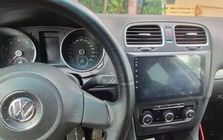 Volkswagen Golf VI, 2012 год, 690 000 рублей, 2 фотография