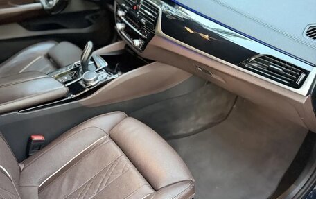 BMW 6 серия, 2019 год, 3 800 000 рублей, 13 фотография