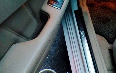 Mercedes-Benz E-Класс, 2011 год, 1 500 000 рублей, 17 фотография