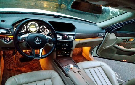 Mercedes-Benz E-Класс, 2011 год, 1 500 000 рублей, 9 фотография