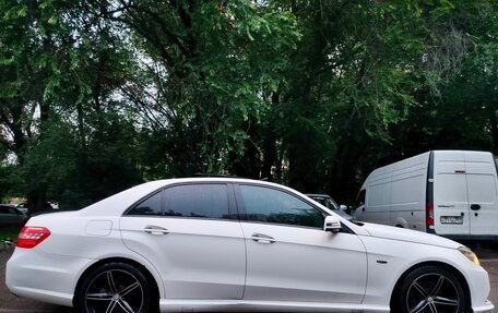 Mercedes-Benz E-Класс, 2011 год, 1 500 000 рублей, 21 фотография