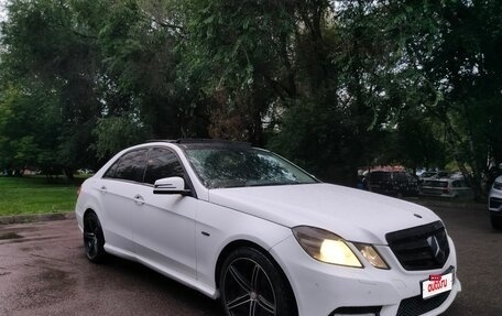 Mercedes-Benz E-Класс, 2011 год, 1 500 000 рублей, 20 фотография