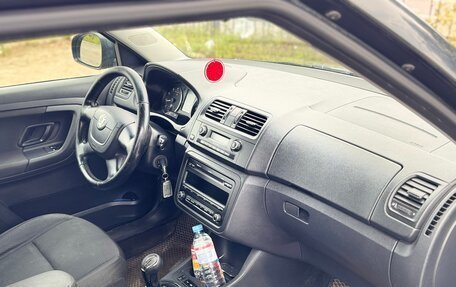 Skoda Fabia II, 2012 год, 420 000 рублей, 7 фотография