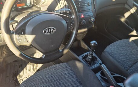 KIA cee'd I рестайлинг, 2007 год, 519 999 рублей, 17 фотография