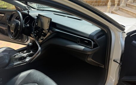 Toyota Camry, 2021 год, 3 450 000 рублей, 35 фотография