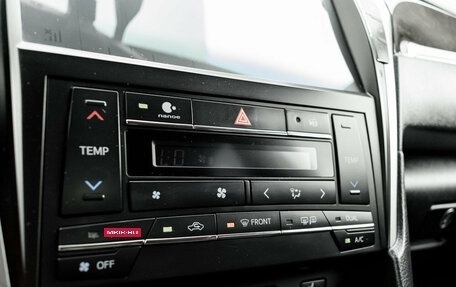 Toyota Camry, 2017 год, 2 315 000 рублей, 21 фотография