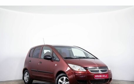 Mitsubishi Colt VI рестайлинг, 2005 год, 399 000 рублей, 1 фотография