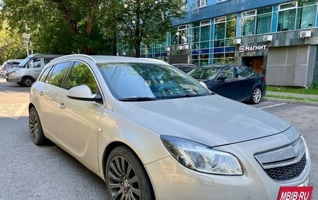 Opel Insignia II рестайлинг, 2009 год, 650 000 рублей, 3 фотография