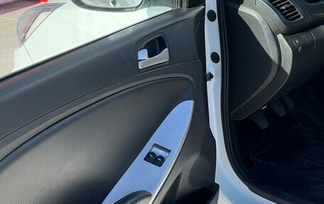 Hyundai Solaris II рестайлинг, 2014 год, 790 000 рублей, 8 фотография
