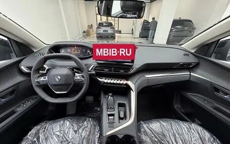 Peugeot 5008, 2026 год, 2 300 000 рублей, 8 фотография