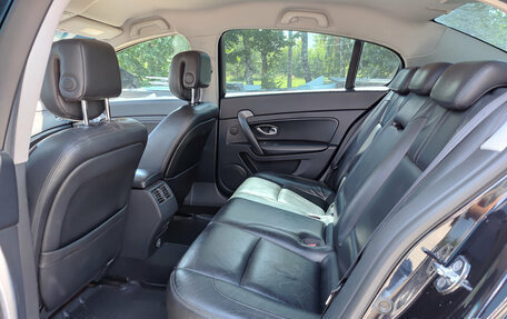 Renault Latitude I, 2010 год, 825 000 рублей, 15 фотография
