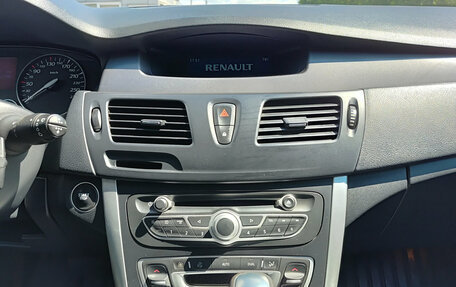 Renault Latitude I, 2010 год, 825 000 рублей, 18 фотография